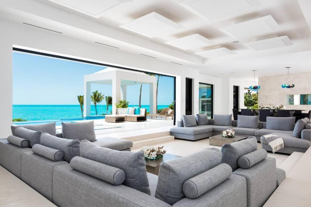 Triton Luxury Villa Провиденсиалес Екстериор снимка