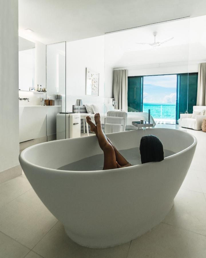Triton Luxury Villa Провиденсиалес Екстериор снимка